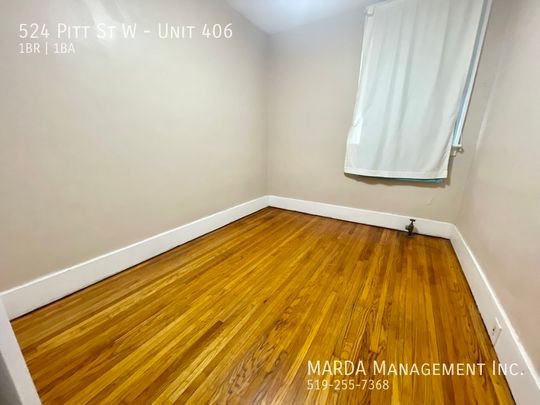 BEAUTIFULLY RENOVATED 1 BEDROOM/1 BATH UNIT + HYDRO - Photo 1