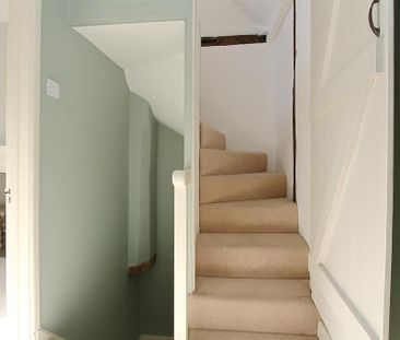 2 bedroom cottage to rent - Photo 1