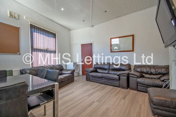 7 Bedroom Mid Terraced House for rent in Norwood Road - Photo 1