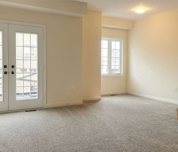 For Lease - 7 Hiscott Drive, Hamilton, Ontario - Photo 3