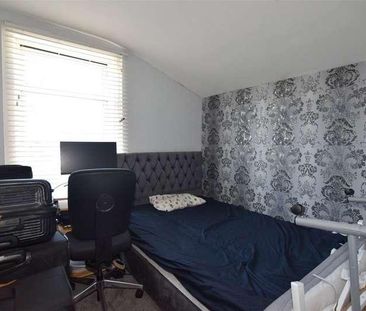 Cromer Road, Romford, RM7 - Photo 4