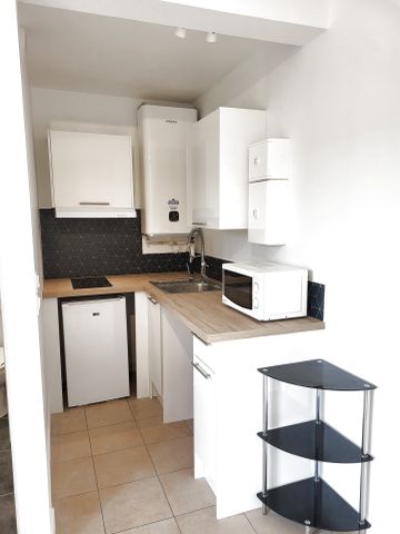 Location Appartement 1 pièce 16m² ORSAY 91400 - Photo 5