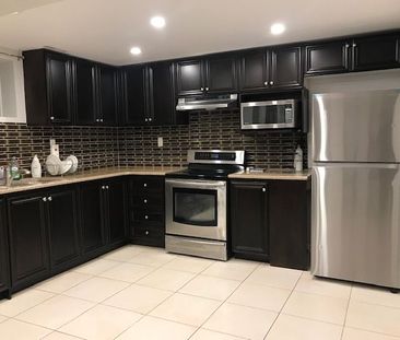 For Lease - 5119 Montclair Drive Unit# Basment, Mississauga, Ontario - Photo 1