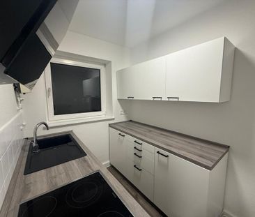 1-Zimmer-Wohnung mit Balkon, Dachgeschoss & Keller in Hamburg - Foto 1