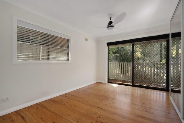 Spacious Family Home in Prime Figtree Location - Photo 1