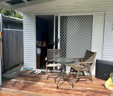 Shared studio/granny flat, Adina ave - Photo 3