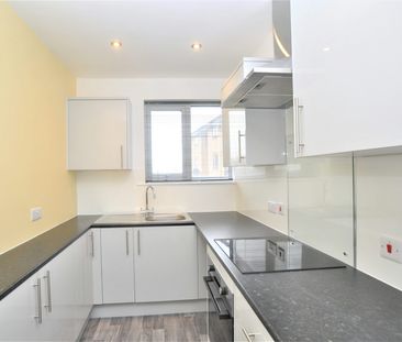 Maisonette to rent on - Photo 4