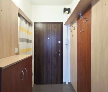 EXKLUZÍVNE - Na prenájom prerobená garsónka v Nových Zámkoch - Photo 3