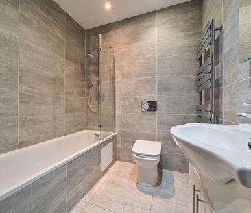 Godalming, united kingdom, GU7 - Photo 6