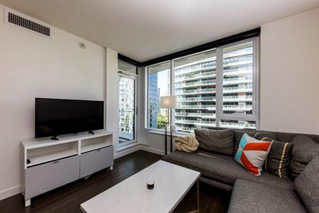 818-68 Smithe Street, Vancouver, Bc V6b 0p4 - Photo 2