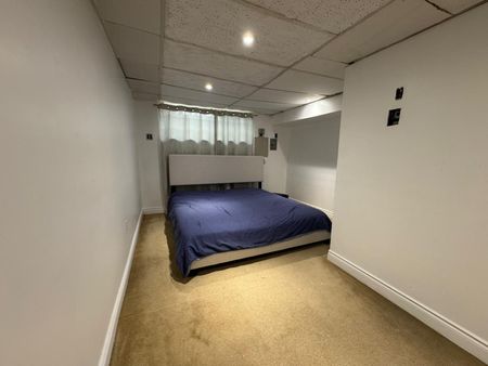 For Lease - 39 Starlight Crescent Unit# Basement, Richmond Hill, Ontario - Photo 2