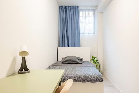 Via Giuseppe Candiani, Milan, Lombardy 20158 - Photo 2