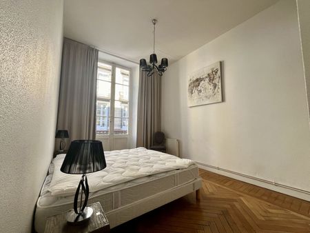 BORDEAUX JARDIN PUBLIC - 2 CHAMBRES - VASTE BALCON - 2 250 € CC - Photo 2