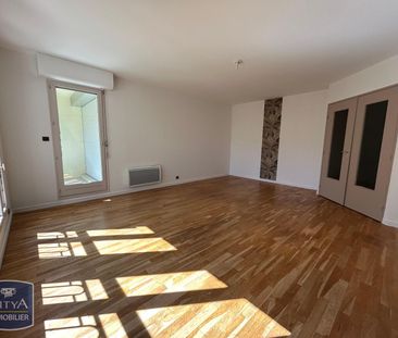 Location Appartement 4 pièces 82m² MACON 71000 - Photo 1