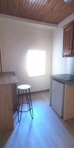 Location Appartement 1 pièce 21m² BRIOUDE 43100 - Photo 3
