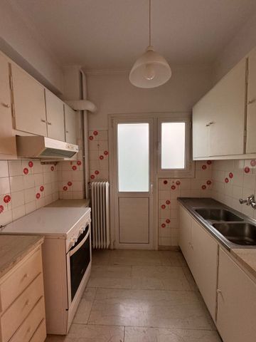 Διαμέρισμα για ενοικίαση Μουσείο (Εξάρχεια - Νεάπολη) - Photo 2