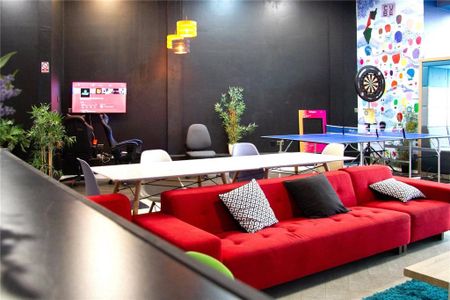 Studio to rent - Photo 2