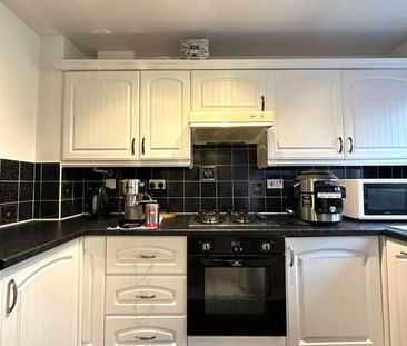 Martindale Close, Blackburn. Lancs. BB1 1XH - Photo 3