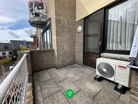 Gezellig 1-slaapkamer appartement met 2 terrassen in hartje Koekelare - Photo 5