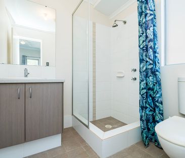 297 Camborne Parkway, Butler, WA 6036 - Photo 6