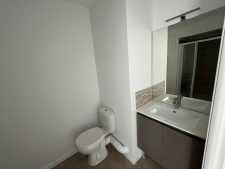 Location Appartement 1 pièce 20m² MERIGNAC 33700 - Photo 3