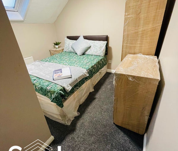 1 bedroom in a house share to rent - Photo 1