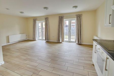 3 bedroom detached bungalow to rent - Photo 2