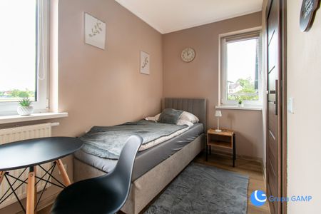 12-pokoi, 12-łazienek, 3-kuchnie, parking, Rybitwy - Zdjęcie 3