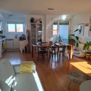 Großzügige 2 Zimmer-Wohnung, zentrale Lage - Foto 3