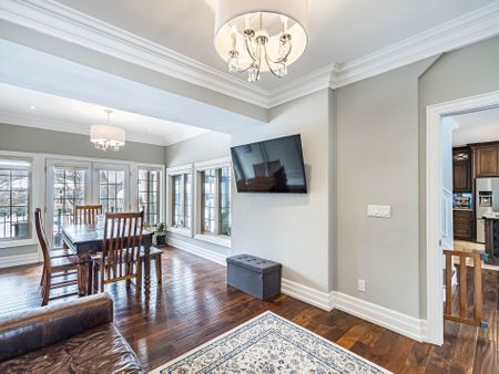 For Lease - 17 Lockheed Boulevard, Toronto, Ontario - Photo 5