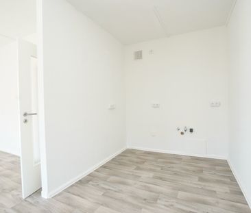 Erstbezug nach Sanierung - mit Wanne - Photo 6