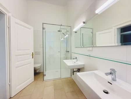 EXKLUSIVER ALTBAU | ERSTBZUG | 4 ZIMMER | | KINDERSPITALGASSE - Photo 5