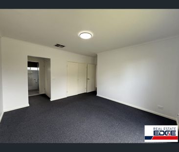 9 Thea Court, Keilor Park, Vic 3042 - Photo 4