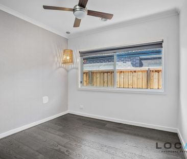 The Perfect Family Home Steps from Schools, Parks & Shops - Photo 6