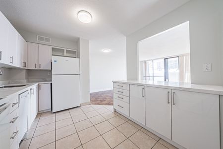 For Lease - 2220 Marine Drive Unit# 308, Oakville, Ontario - Photo 4