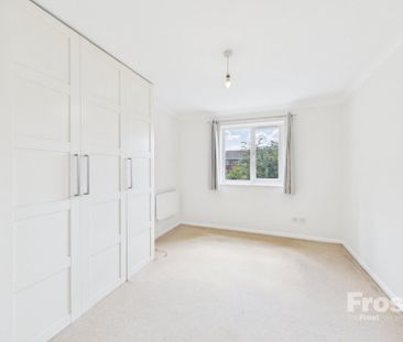 Walpole Road, Slough, Berkshire,SL1 - Photo 4