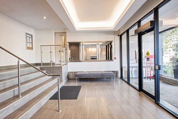 Pacific Way Apartments - Photo 1
