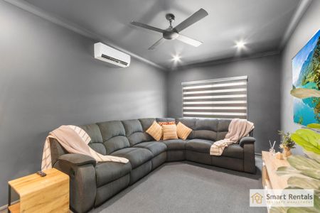 123 Daydream Circuit, Burdell QLD 4818 - House For Rent | Domain - Photo 2