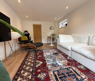 2 bedroom semi-detached house to rent - Photo 2