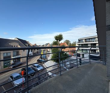 Instapklaar drie-slaapkamerappartement met garage in Meulebeke. - Foto 3