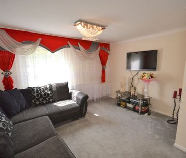 Immaculate One Bedroom Apartment to let in Southfields, Northampton - Photo 4