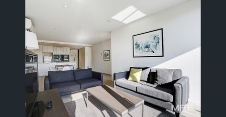 Beautiful and spacious apartment - Photo 5