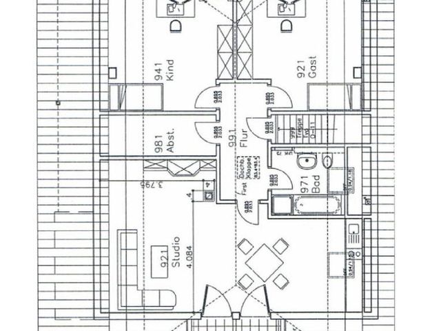Renovierte 4-Zimmer-DG-Wohnung mit Balkon & EBK ab 01.12.25 - Photo 1