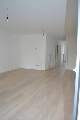 Appartement te huur - Photo 3