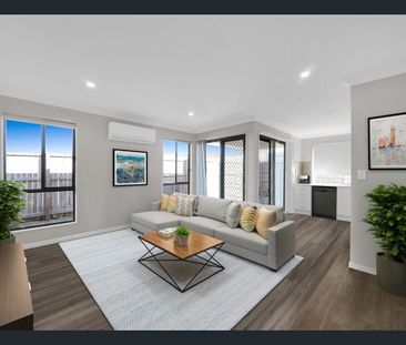 MODERN 3-BEDROOM TOWNHOUSE WITH COURTYARD - Photo 2