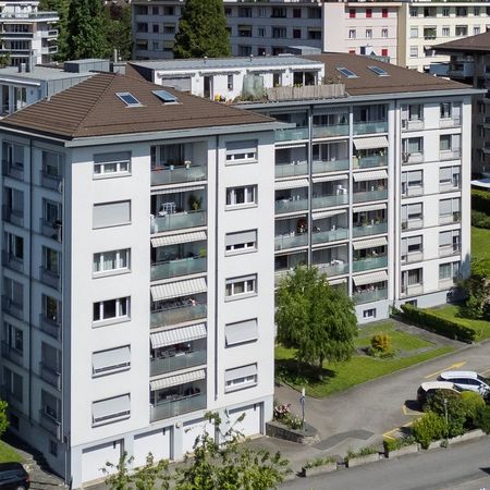 Bel appartement d'1.5p au 4ème étage ! - Photo 4