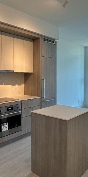 For Lease - 6 Greenbriar Road Unit# 221, Toronto, Ontario - Photo 1