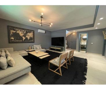 Luxury House for rent in Nueva Andalucia, Andalusia - Photo 1