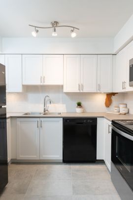 For Lease - 240 Ormond Drive Unit# A2, Oshawa, Ontario - Photo 1