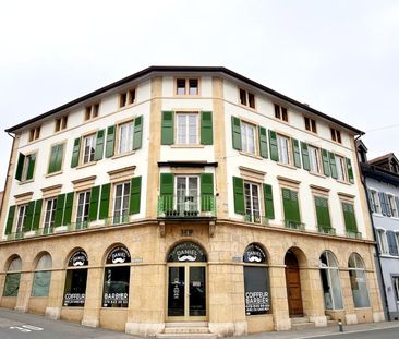 RUE BASSE 38, Appartement de 2.5 pièces avec vaste mezzanine - Foto 1